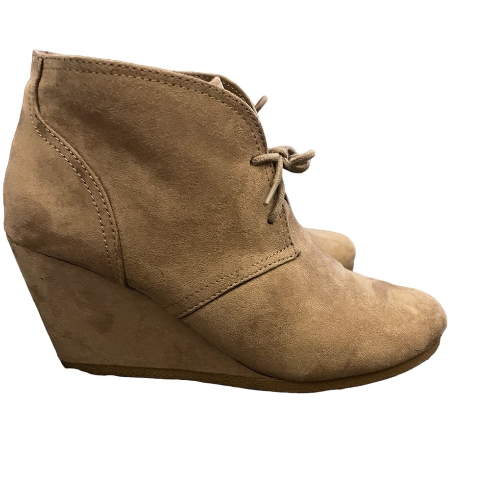 Size 8 tan boots